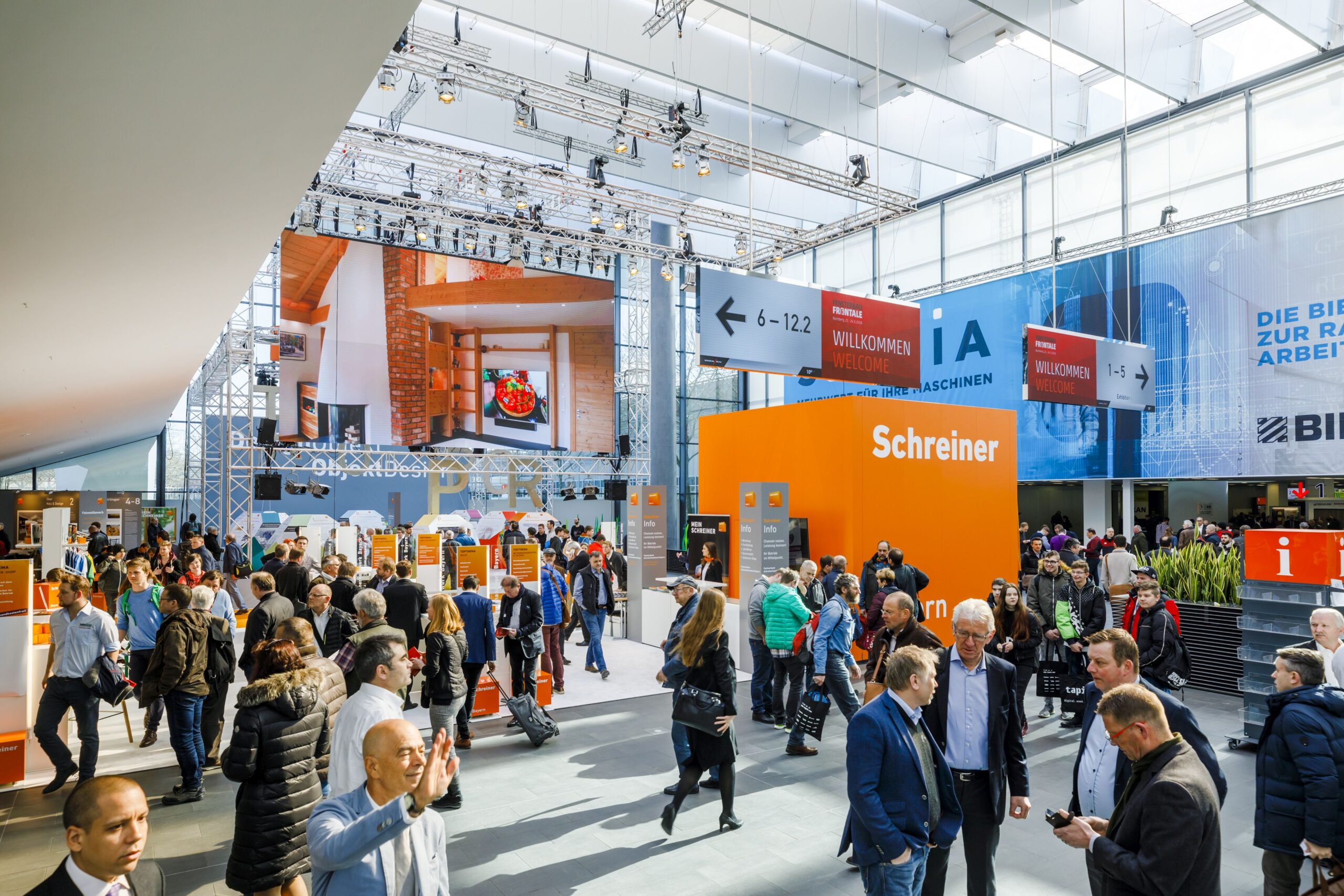 آشنایی با تور نمایشگاهی ایتالیا در سال 2025 | راهنمای کامل