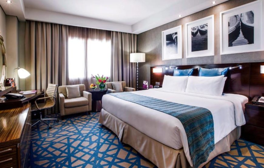 Hotel Crowne Plaza Dubai | هتل کرون پلازا دبی