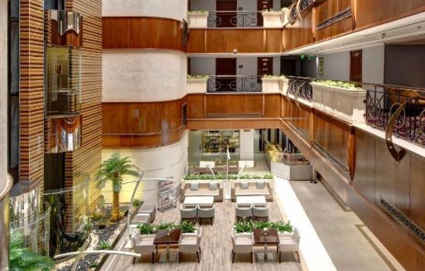 Hotel Howard Johnson Plaza Dubai | هتل هاوارد جانسون پلازا