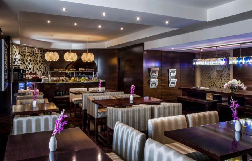 Hotel Crowne Plaza Dubai | هتل کرون پلازا دبی