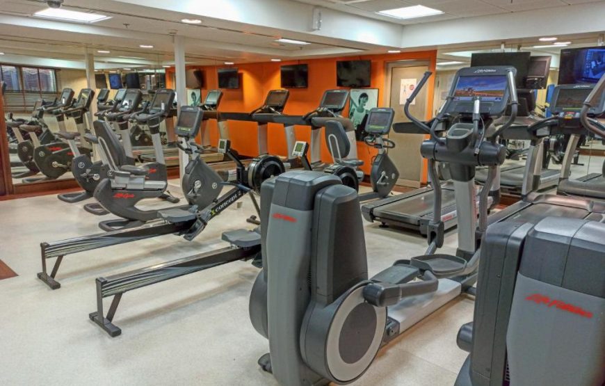 Hotel Crowne Plaza Dubai | هتل کرون پلازا دبی