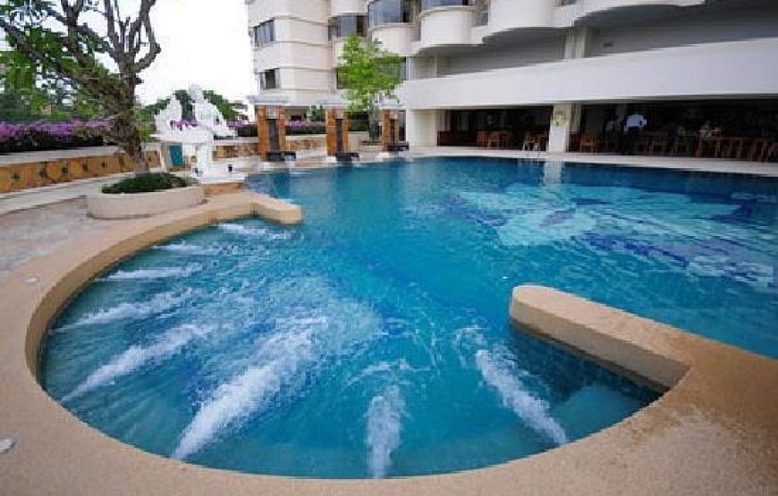 Furama Chiang Mai Thailand | هتل فوراما چیانگ مای