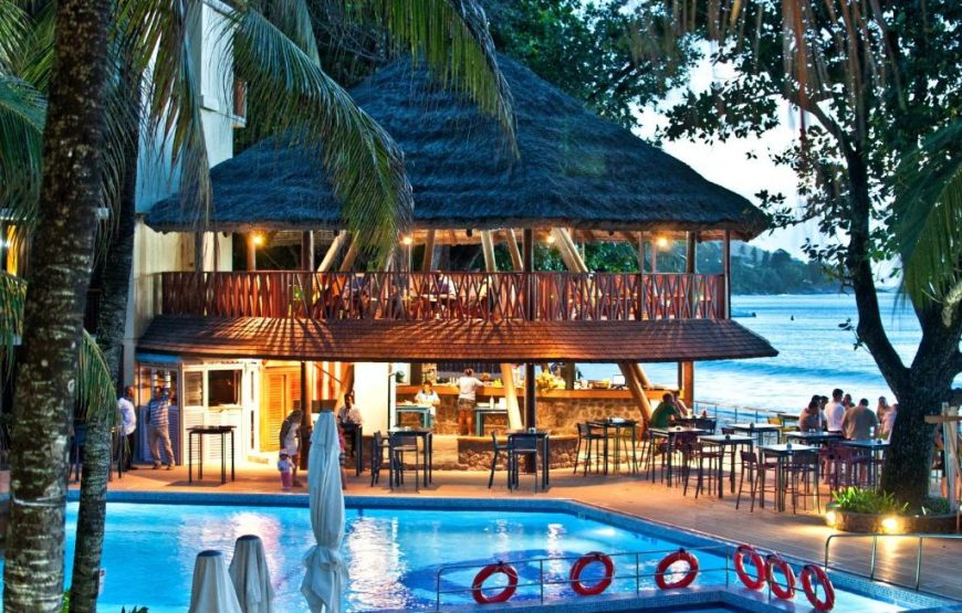Coral Strand Hotel | هتل کرال استرند
