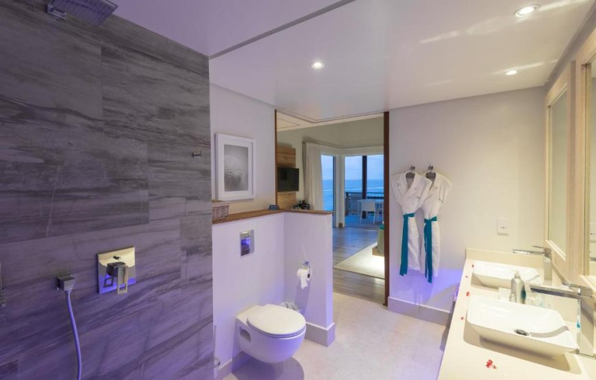 Carana Beach Hotel | هتل کارنا بیچ سیشل