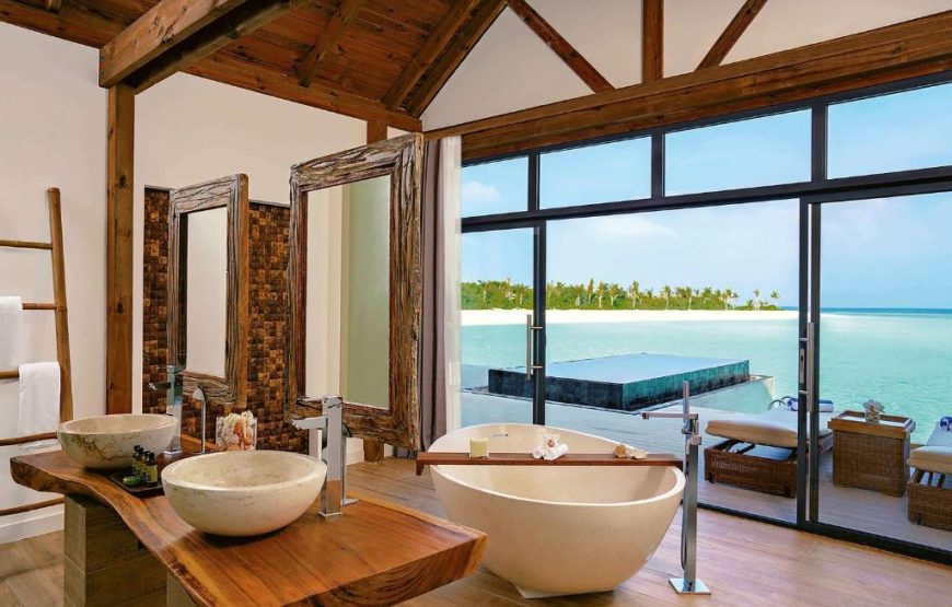 Mövenpick Resort Kuredhivaru Maldives | هتل  موونپوک ریزورت کوردهیوارو مالدیو