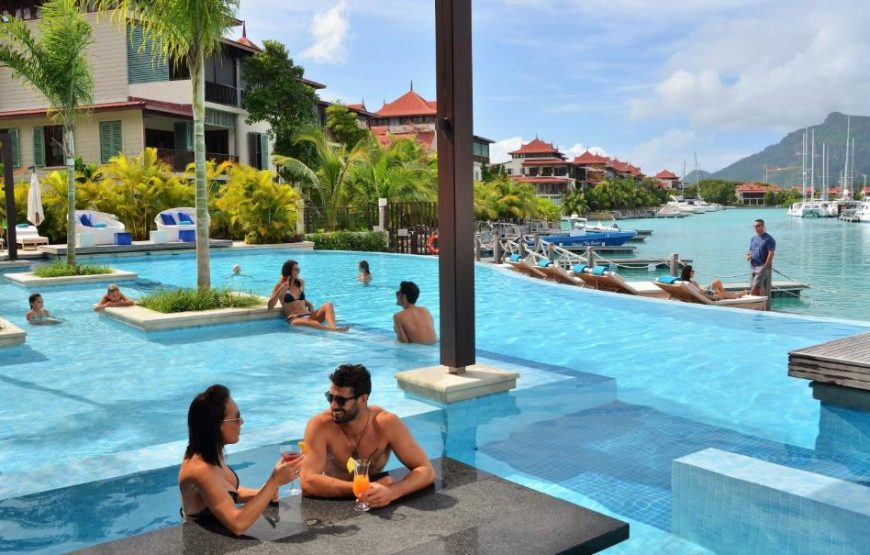 Eden Bleu Hotel | هتل ادن بلو