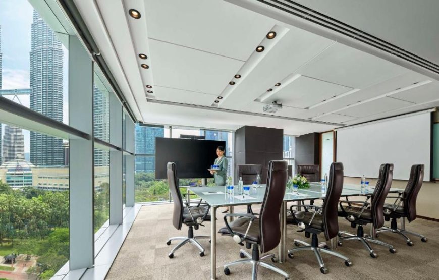 Traders Hotel Kuala Lumpur | هتل  تریدرز