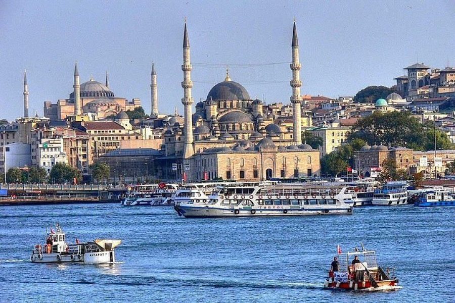 تور استانبول 7شب و 8روز با پرواز آتا