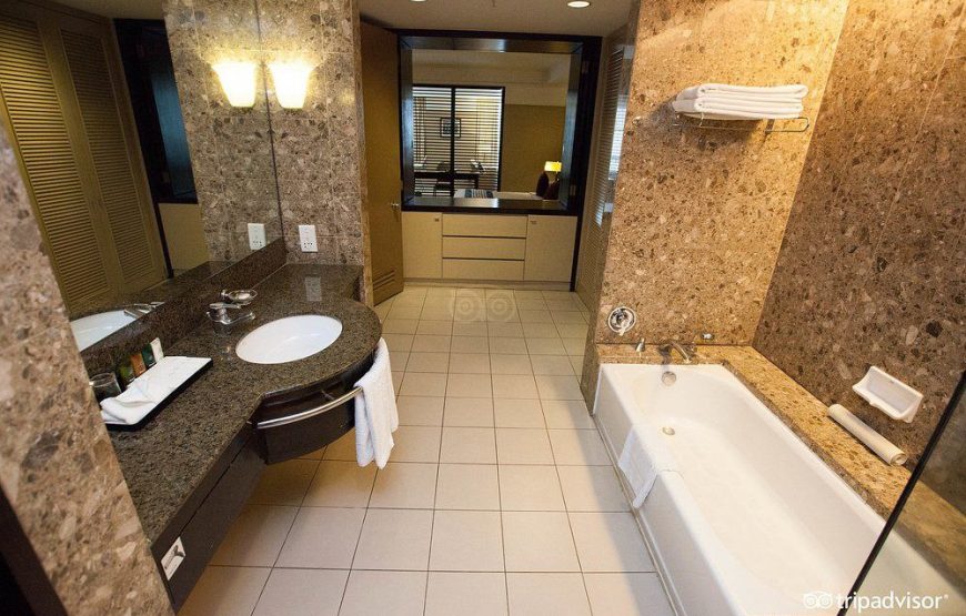 Pacific Regency Hotel Suite | سوئیت های هتل پاسیفیک ریجنسی