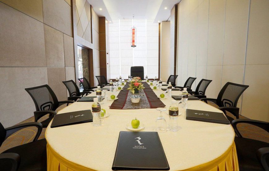 Royale Signature Hotel | هتل رویال سیگنچر